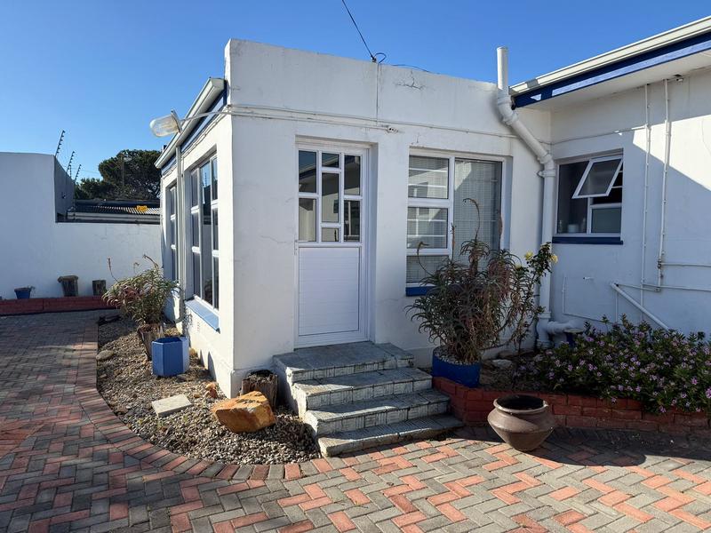 Commercial Property for Sale in Newton Park Eastern Cape